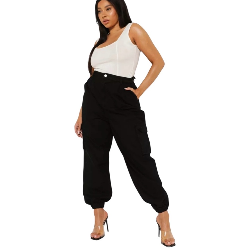 Boohoo Womens Cargo Pants Black Denim Jeans High Rise Size 16 Pockets Jogger NWT